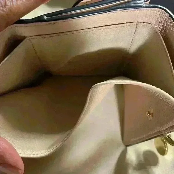 Chloe Mini Compact Wallet - Picture 7 of 9